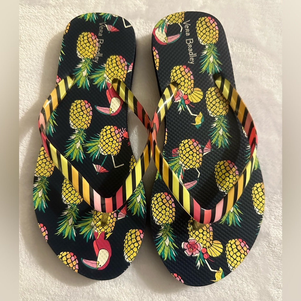 Vera Bradley women’s small pineapple print flip flop sandals. Multi color. NWOT - Picture 5 of 5